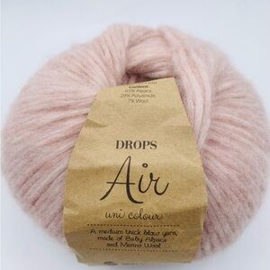Drops Air alpaca blend blush pink yarn